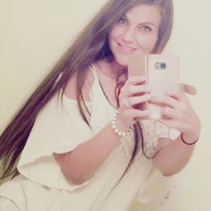 Meet your Posher, Terri nicole